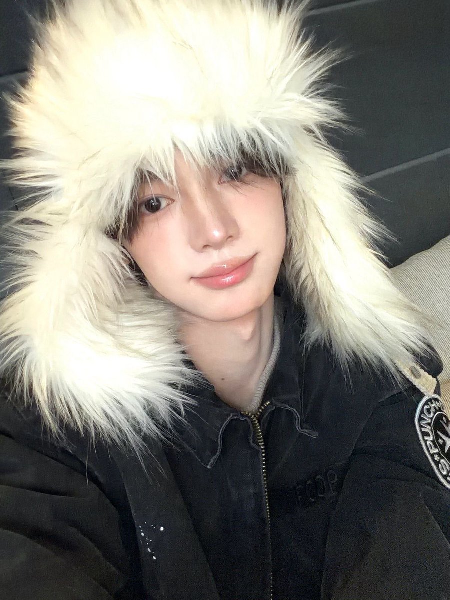 8l0328's tweet photo. 🙂‍↕️🙂‍↕️ https://t.co/M9Sr0cnLRQ