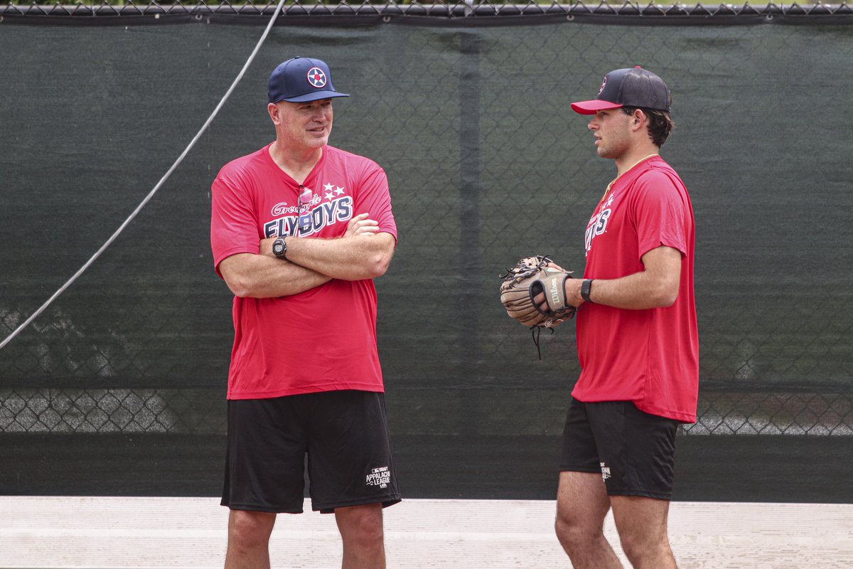 GFlyBoys's tweet photo. Our boys learn from the best! #nationalcoachesday #WeStayFly https://t.co/50nAhTHGAl