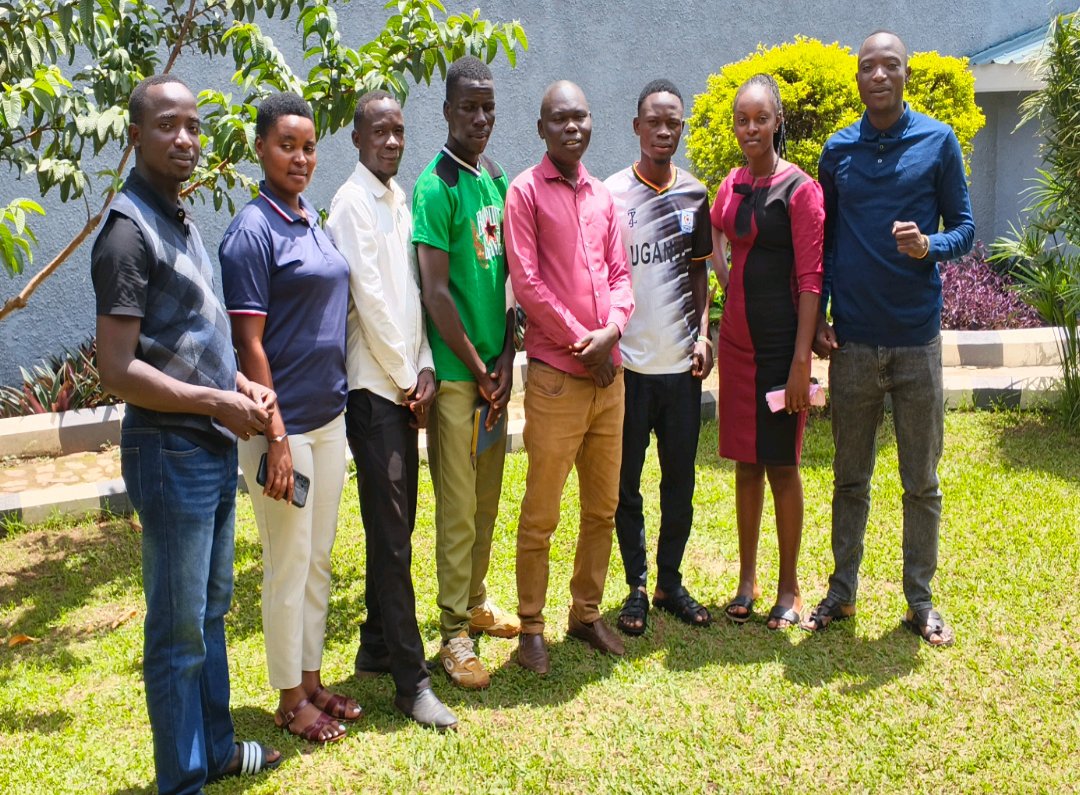 julius37153's tweet photo. We had a successful orientation and launching of our grass root monitoring project.organised by Nature Talk Africa https://t.co/EFXt44w3Yz