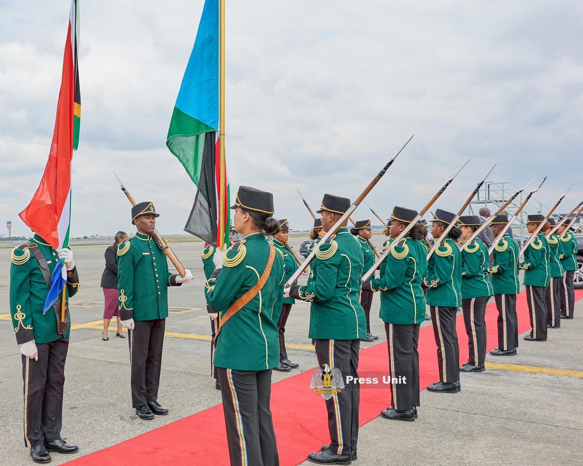 Cholatak's tweet photo. President Kiir Travels to South Africa

President Salva Kiir has travelled to South Africa for follow-up talks with President Cyril Ramaphosa on peace efforts and support for South Sudan’sDecember 2026 elections. https://t.co/Z0Wgo8Ab8v
