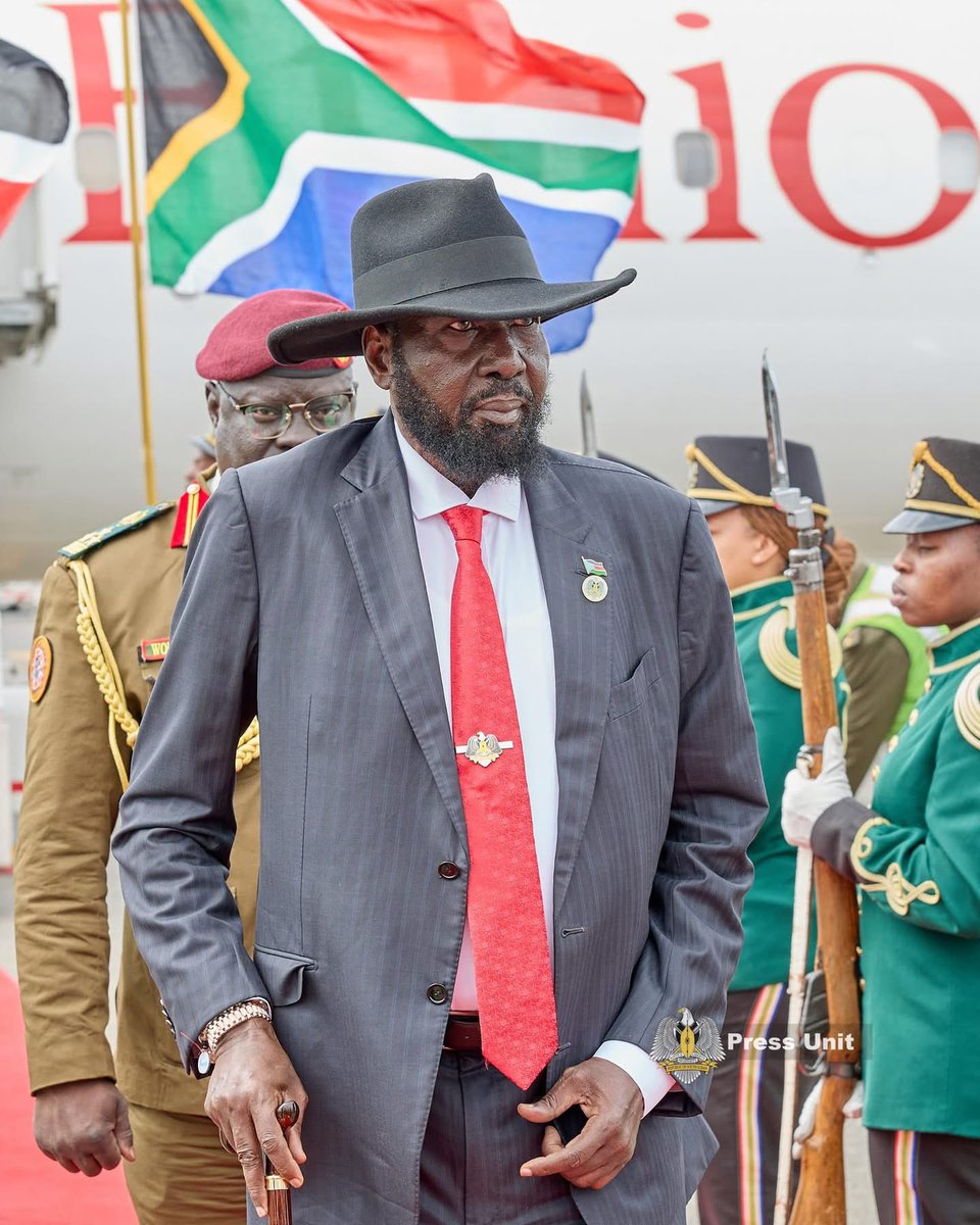 Cholatak's tweet photo. President Kiir Travels to South Africa

President Salva Kiir has travelled to South Africa for follow-up talks with President Cyril Ramaphosa on peace efforts and support for South Sudan’sDecember 2026 elections. https://t.co/Z0Wgo8Ab8v