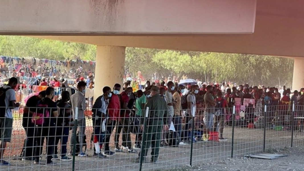 borderObserver's tweet photo. 14 headlines with the keyword Migration | Immigration
https://t.co/cToWua87hs
2 headlines with the keyword Spain
https://t.co/prvuQKLGdC
2 headlines with the keyword Judge
https://t.co/SqSn7odOnH https://t.co/DRomb40V2U