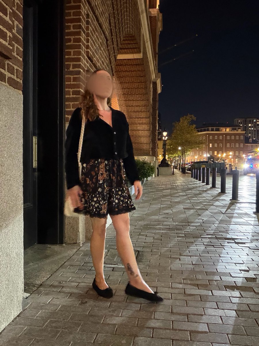 LilyLovebalt's tweet photo. A night out at my favorite Baltimore hotel ❤️ https://t.co/m81XPz034P