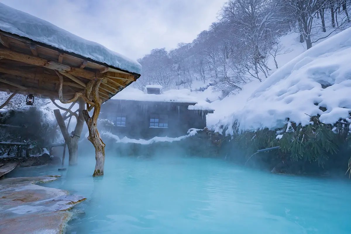 Taros200000000's tweet photo. Nyuto Onsen 🇯🇵♨️

Deep in the mountains of Akita, Nyuto Onsen feels like another world.

🌲 Surrounded by nature
♨️ Rustic traditional baths
❄️ Especially beautiful in winter

Quiet, remote, and completely different from Hakone. https://t.co/CqqzP459WG