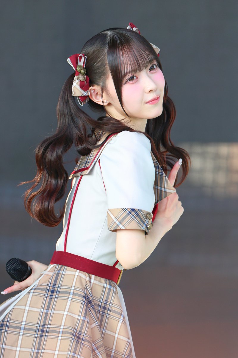 yukapika1's tweet photo. 2026-10-03 高嶺のなでしこ ニューアルバム『 A World in Our Colors 』      
リリース記念イベントat イオンモール常滑 2部      
松本ももな さん @momonamatsumoto
#高嶺のなでしこ #カメネコ #たかねこ #ももなんにおくりもも https://t.co/lGIPLUvGqS