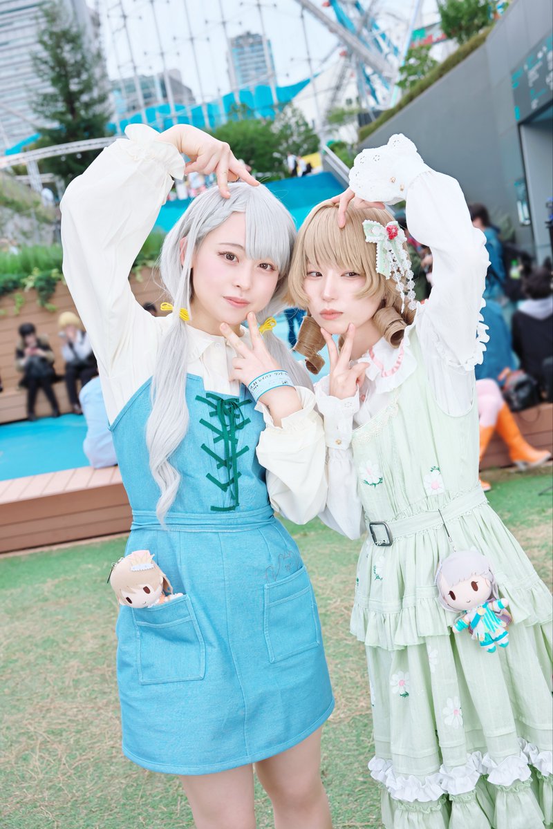 Koyakomoru's tweet photo. ⚠︎コスプレ/Cosplay

なの・くらうんのウワサ
2人で凪ピースをすると♡の形になるらしい。

📷YKKさん(@Y_boatpeople ) https://t.co/Wt2WbcTtzD