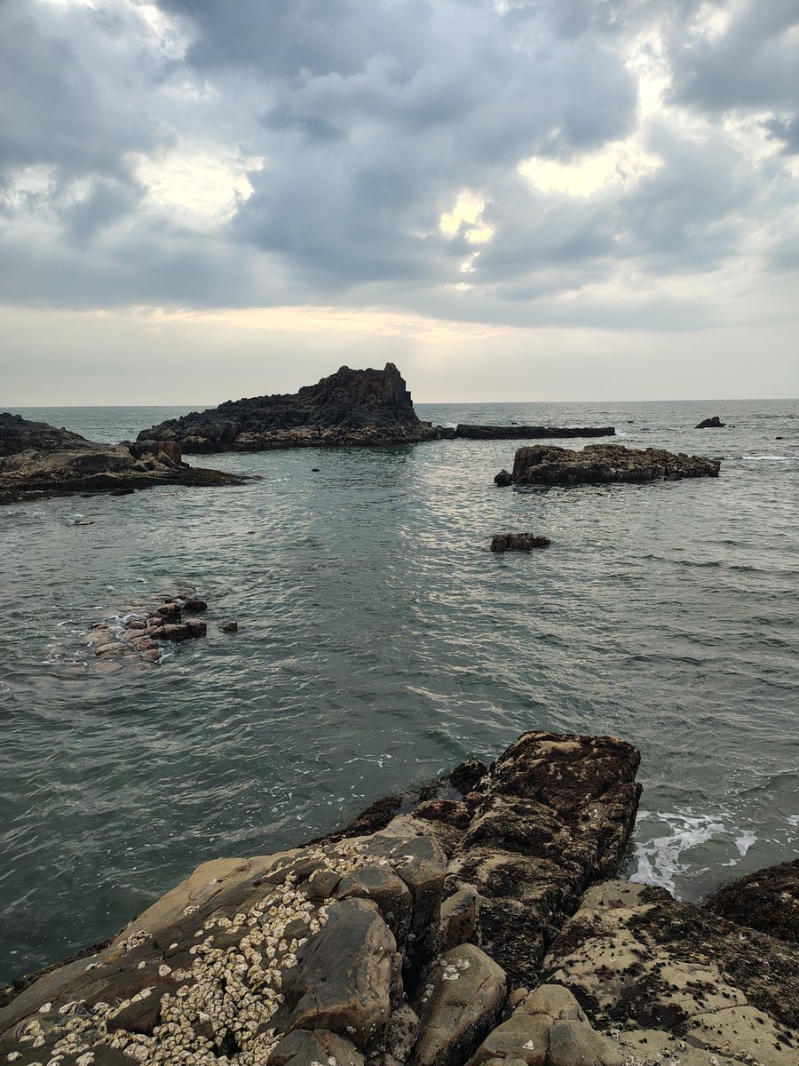 s76362154's tweet photo. Beach day ✨✨ https://t.co/bLrWkDH2fC
