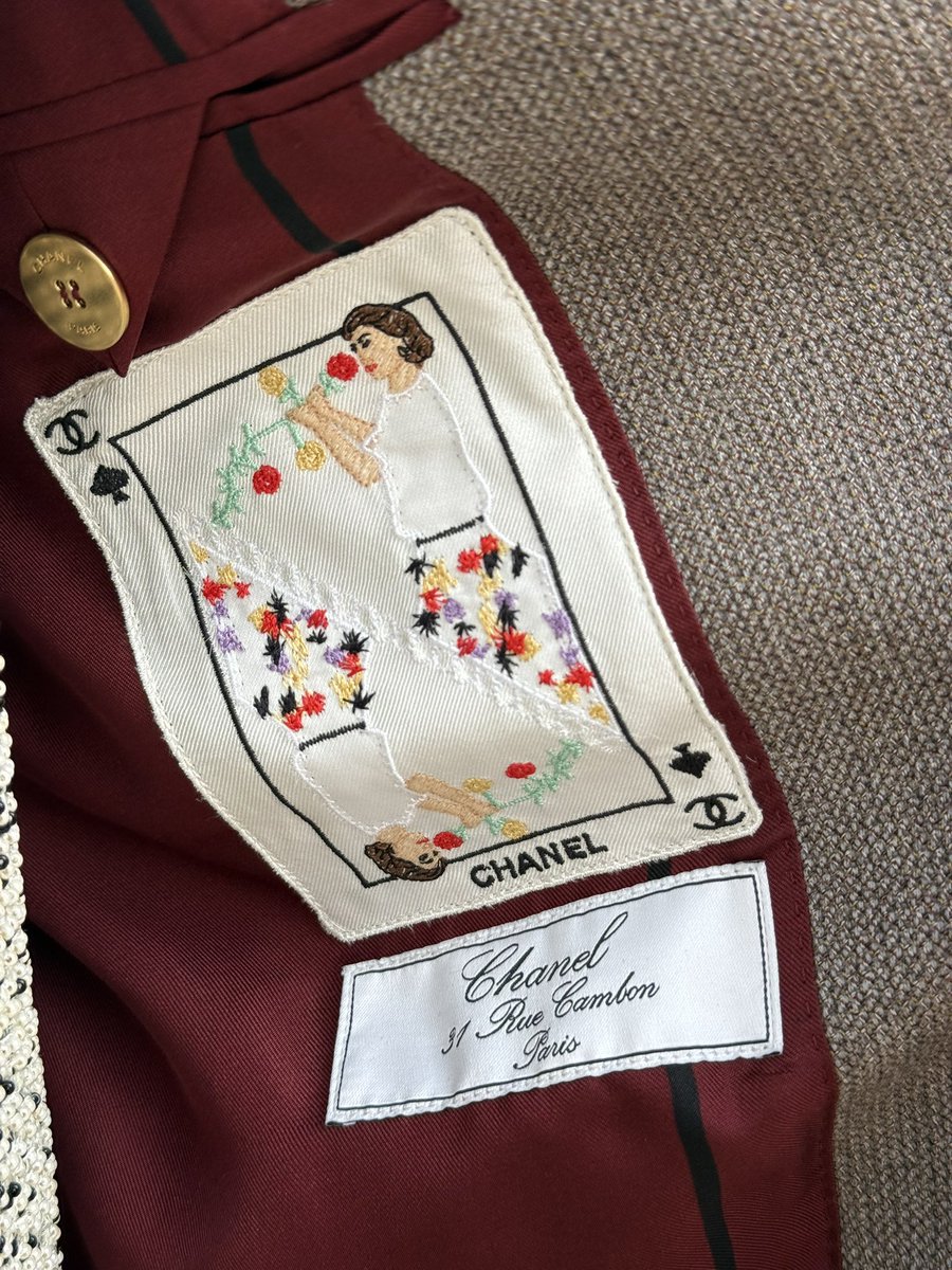 rebecamaccise's tweet photo. Chanel SS27 ♠️♣️♦️ https://t.co/IRqSr8AzsC