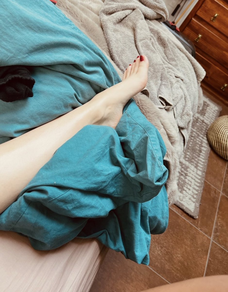 FannySw_Sing's tweet photo. Buenos días. 

Alguien que nos comparta un poco de “lechera” para untar y desayunar?

#SwingersMéxicoCDMX #sw #SW #swinger #CDMXLife #cdmx #swingers #hotwife #ass #swingerçift #hot #sexy #CiudadDeMéxico https://t.co/Wxz3cmUisl