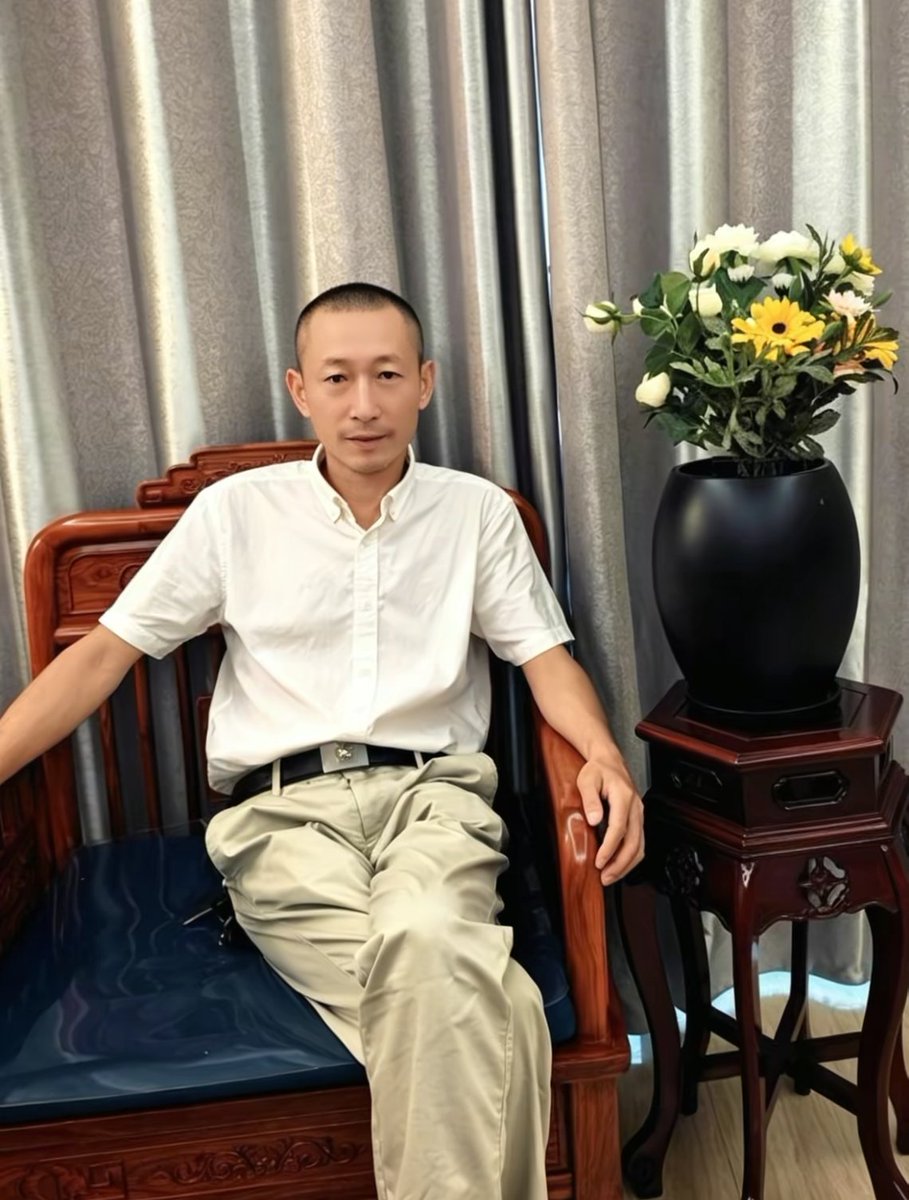 frthbrbs48996's tweet photo. 喜欢吗 https://t.co/0yoiXWHyV7