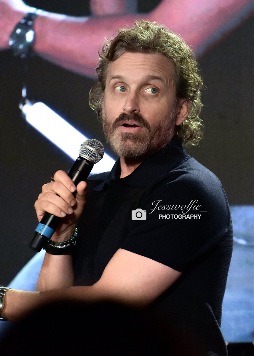 sykadeanw's tweet photo. Rob Benedict
Rome, Italy
JIB16
#robbenedict #ohmychuck #conphotography #spnfamily #spncon https://t.co/pJ5HtfZLiu