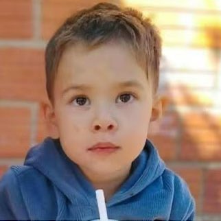 KontenidosPY's tweet photo. ▶️QUE APAREZCA PRONTO | 🙏
🐶Apareció “Layla”, la perrita que acompañaba a Khael, el niño de 3 años desaparecido en Boquerón.
🐕El animal mostró signos evidentes de hambre y sed tras su llegada a la estancia "6 de Enero".
Vía: ABC Color
#Kontenidospy🇵🇾 https://t.co/YdU7UlcDAW