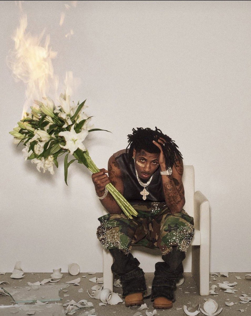 Lancetrimmm's tweet photo. nah dis is the coolest nigga ever https://t.co/H2wk26QteW