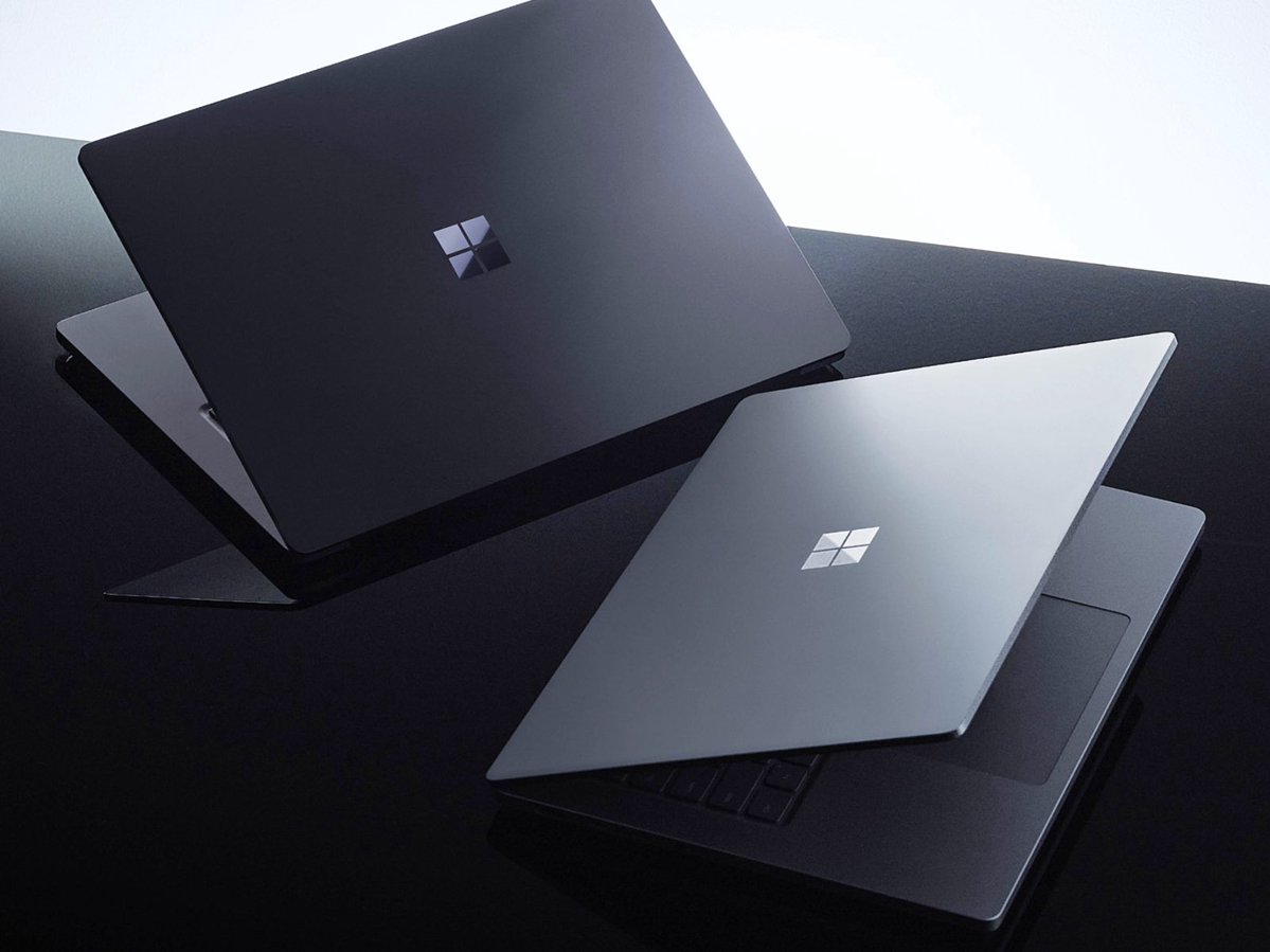 TheGalox_'s tweet photo. Surface Laptop Ultra has leaked

• 2,000 nit peak brightness 
• RTX Spark 18-core | 20-core
• 5,120-core | 6,144-core GPU
• 1 PetaFLOP AI compute
• 24/32GB | 32/64/128GB memory
• 512/1/2TB storage 
• Platinum &amp; Dark Steel colors
• Under 4.5lbs

Will start at under $2.9K https://t.co/MLzqAtTpgT