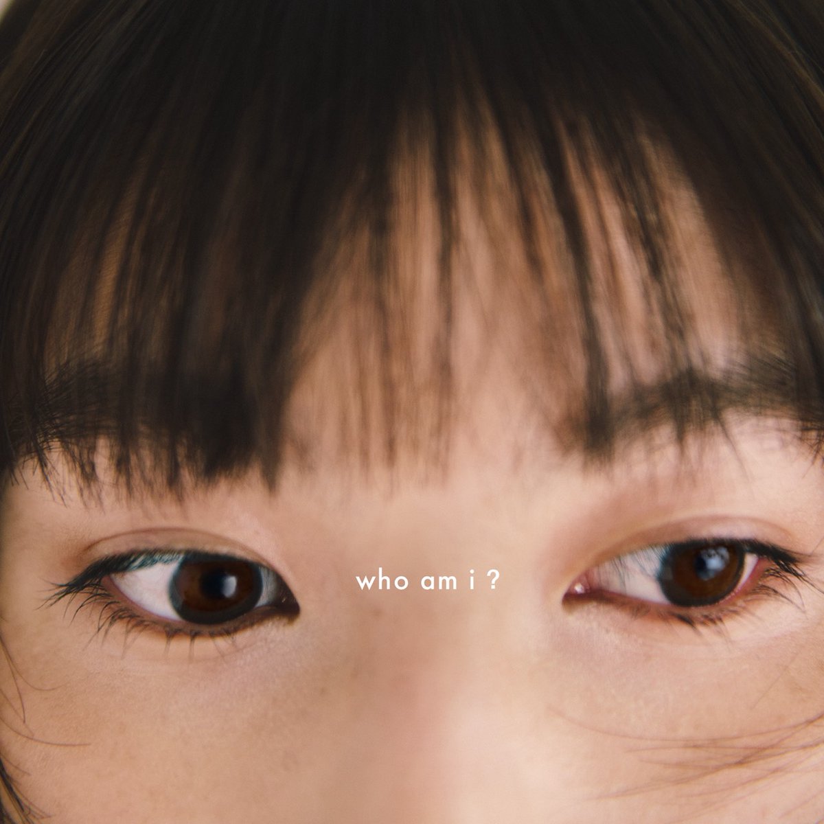 sakaguchi_staff's tweet photo. 【アルバム 全曲配信開始🎧】

3rd Album
『who am i？』
全12曲 配信開始💿

4曲もいよいよ解禁✨
「カラクリ」「支度中…」
「My Lovely Wolf」「砂時計」

全曲必ず聞いてほしい自信作です！

感想は #whoami　#サカグチアミ で投稿！
響いた歌詞などもぜひ！

▼リンク
https://t.co/AnC0UsM2W6 https://t.co/ILgGMSC4oR