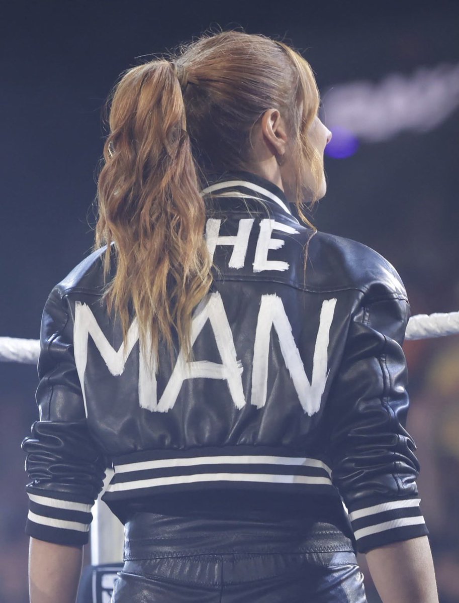 ManMadeFromFire's tweet photo. Read the jacket. That’s not a name you just get. That’s a type of name you have to earn. 

And no one has had the privilege of wearing it until I came along. I’ve become the definition of 𝑻𝑯𝑬 𝑴𝑨𝑵 and that will never be taken from me. https://t.co/XDmvnxckBK