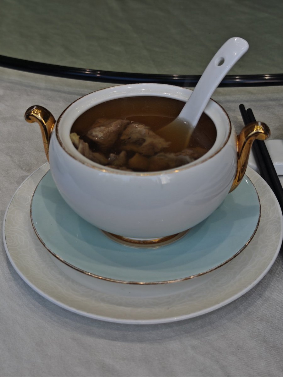AlyssaWethcn's tweet photo. [今日打卡：手作乇谔谂茄拼盘～清爽滋味点燃舌尖，配冰饮绝了！] https://t.co/MxkAAqYgqw