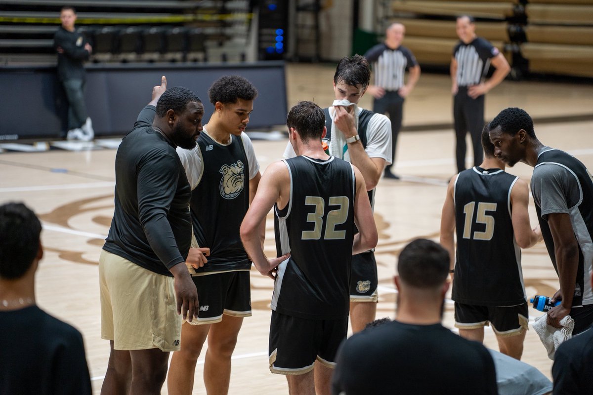 BryantHoops tweet picture