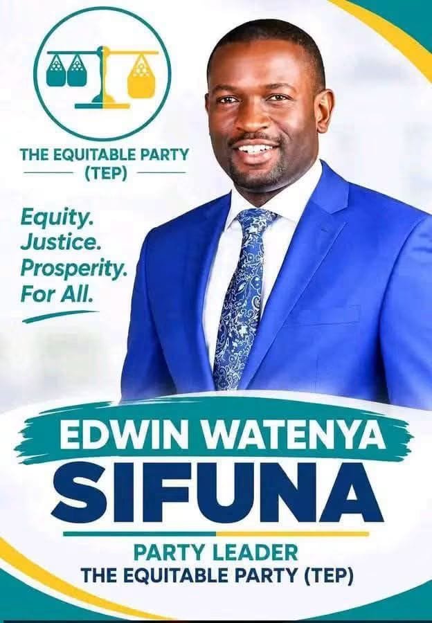 TEP_Supporter's tweet photo. Party Leader mwenyewe ⚖️

H. E Edwin WaKenya Sifuna 

Yes We Can KENYA

It's the Sifuna Moment.

#chamaYaSifuna #TEP https://t.co/AIOCdHaZiG