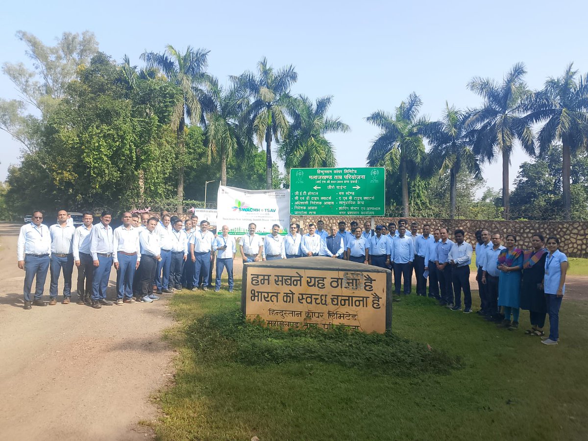 copper_ltd's tweet photo. Under the Swachhta Hi Seva Campaign, a Swachhta Walkathon was organised at Malanjkhand Copper Project (MCP).
#SwachhataHiSeva #SwachhataHiSeva2026 #SwachhBharat #CleanlinessDrive #CleanIndia #HindustanCopperLimited #SwachhBharatMission
@MinesMinIndia
@kishanreddybjp
@satishdubeyy
@mygovindia