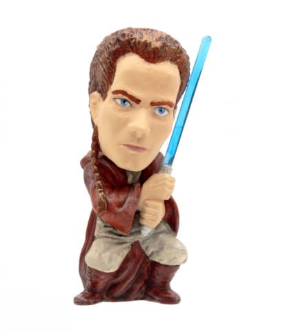 k42wKKihKBGTvXv's tweet photo. 2026年10月発売最新ガシャポン

【スター・ウォーズ プラプラマスコット PART3】

10月中旬 発売予定
価格：1回400円

#最新情報　#カプセルトイ https://t.co/HDc2Pzkm3P