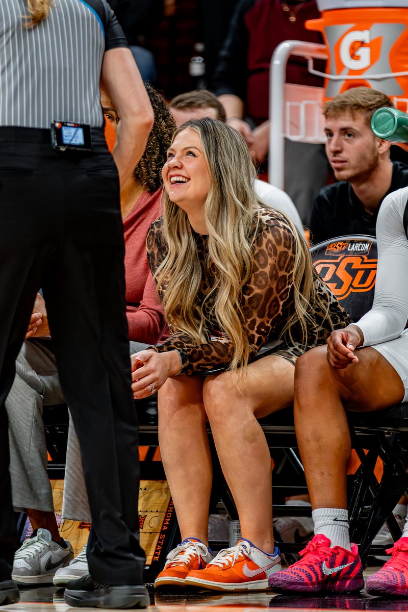 OSUWBB's tweet photo. Celebrating the best today 🤩

Happy National Coaches Day to our incredible crew 🤠 https://t.co/H4N2qUGuNZ