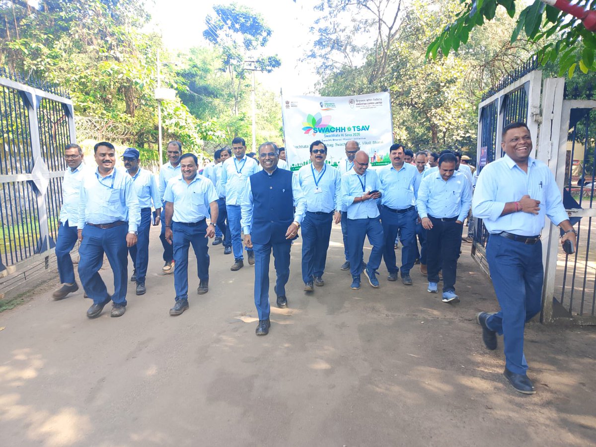 copper_ltd's tweet photo. Under the Swachhta Hi Seva Campaign, a Swachhta Walkathon was organised at Malanjkhand Copper Project (MCP).
#SwachhataHiSeva #SwachhataHiSeva2026 #SwachhBharat #CleanlinessDrive #CleanIndia #HindustanCopperLimited #SwachhBharatMission
@MinesMinIndia
@kishanreddybjp
@satishdubeyy
@mygovindia