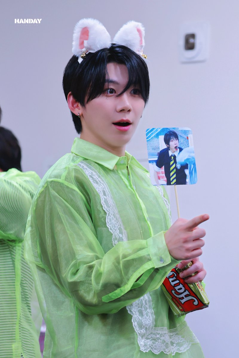 HANDAY925's tweet photo. 261004

#박한 #PARKHAN #HAN
#아홉  #AHOF https://t.co/hgeExLr8V4
