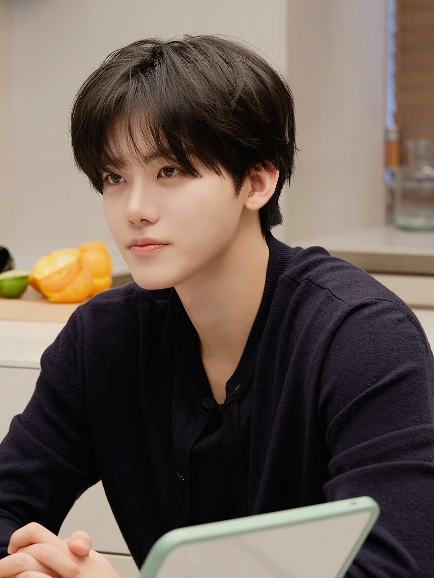 asjaemine's tweet photo. jaemin looks insanely attractive 🫠 https://t.co/w0WLV2jsH1