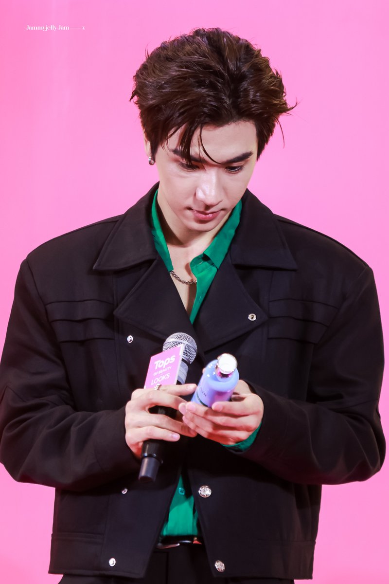 jammyjellyjam's tweet photo. ผมทรงนี้ทำอีกนะ ทำบ่อยๆได้เลย เท่ห์สุด

PERTH X TOPS OF GOHAIR 
#GOHAIRxPerth 
#PerthTanapon https://t.co/WZsSj1AGwO