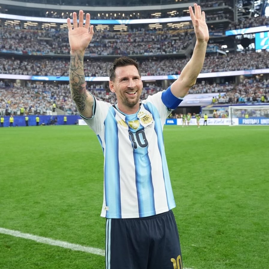 lethalsand's tweet photo. 🇦🇷 Según América TV, LALI sería la encargada de cerrar el show de la despedida de Messi esta noche en el Monumental. https://t.co/SME5NouNwX