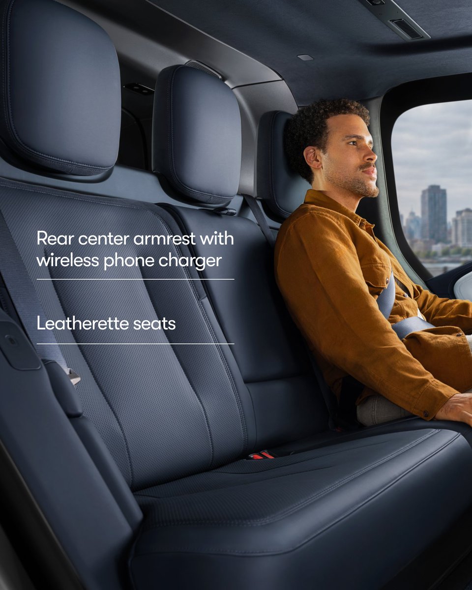 Waymo's tweet photo. Silver looks good on the Ojai. ✨

Introducing the silver Ojai, featuring leatherette seats, wireless charging, and refreshed interior details.

Serving riders soon in San Francisco, LA, and Las Vegas, with more cities over time. https://t.co/VfSAKnmOU2 https://t.co/zUdzewjbGm