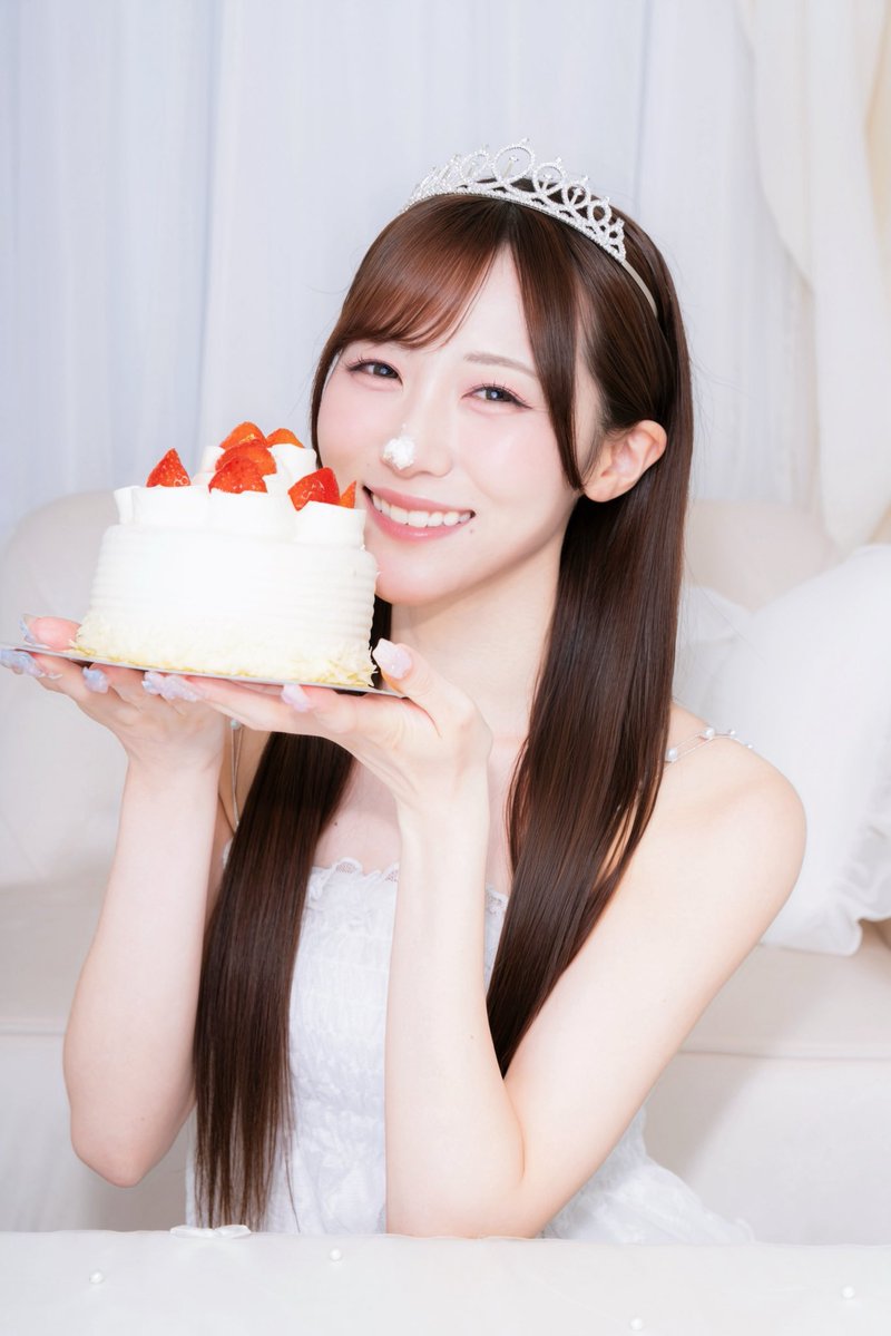miki_encore's tweet photo. 27歳になりました🎂⟡.· https://t.co/yEbdg48N4y