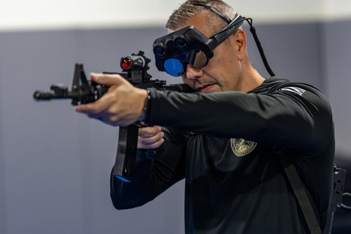 CBPLESCXD's tweet photo. LESC recently hosted industry leaders to showcase cutting edge weapons &amp; tech for federal agency representatives. Static displays and hands on demonstrations helped attendees identify gear that would level up their operations. #LESC #IndustryDay2026 #IndustryLeaders https://t.co/QxunuJT3Zt