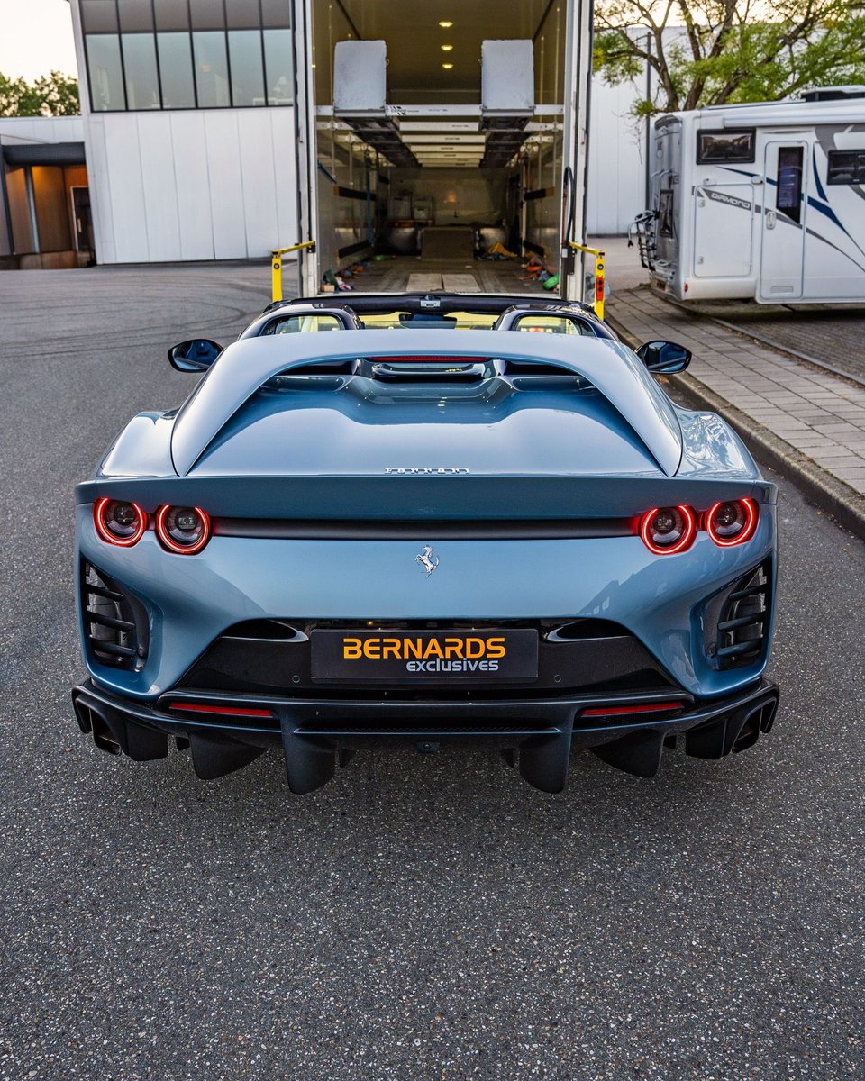 TheAutoHub's tweet photo. Ferrari 812 Competizione Aperta https://t.co/QFKxjws43k