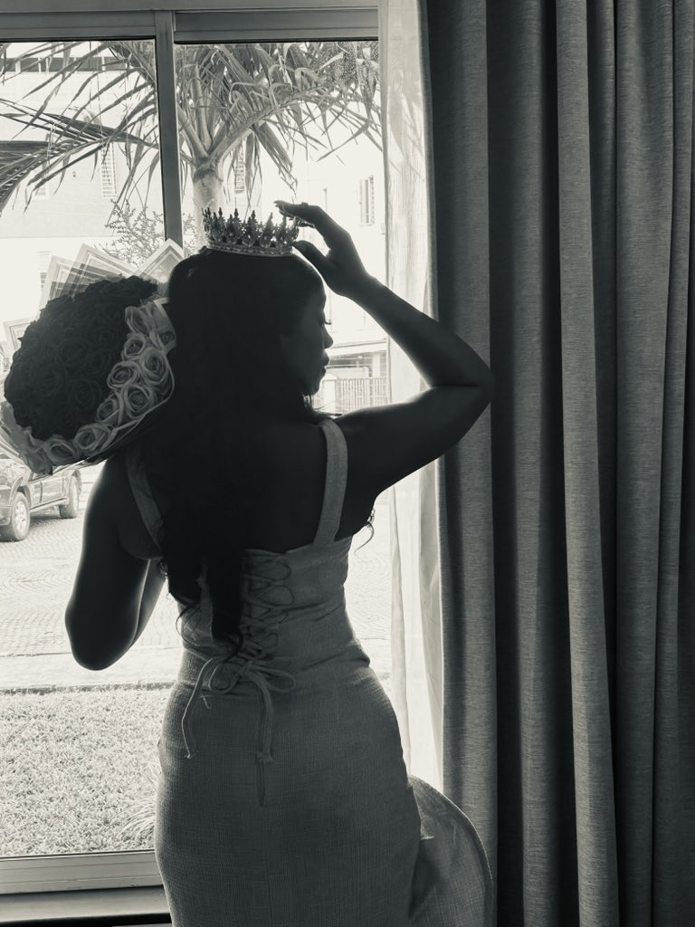 rikkylove___'s tweet photo. Took a picture of my girl Sheba❤️🤭 https://t.co/EmkBYEa2Li