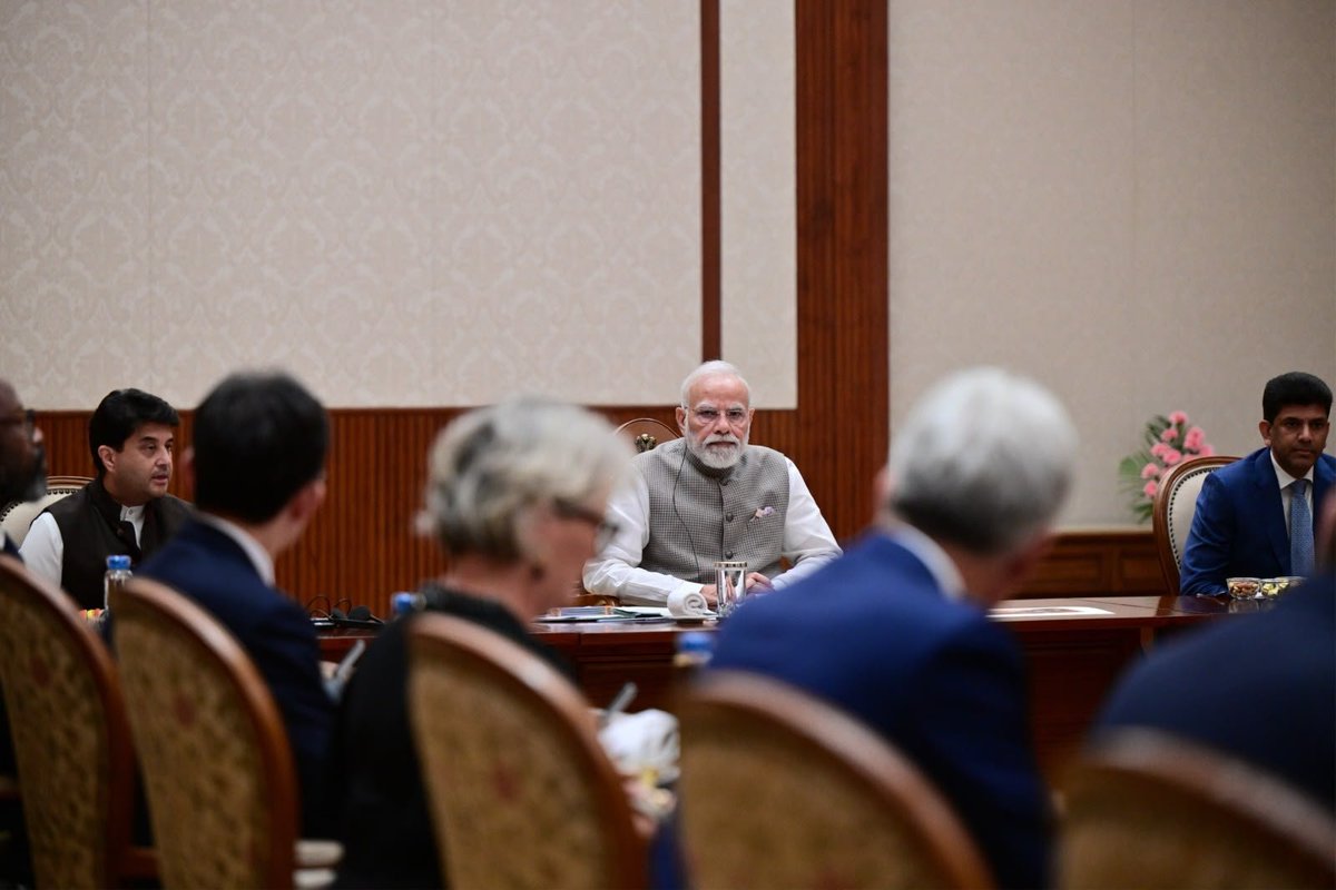 narendramodi's tweet photo. In my interaction with the GSMA Board, stressed the following:

Technology for the last mile.

Affordable access for the Global South.

DPI as a force multiplier.

Technology-led solutions to cyber fraud.

Global standards for emerging tech.

Clear identification of AI-generated and deepfake content.

Our digital future must expand opportunity while strengthening trust.

https://t.co/sHx7OkuHTB