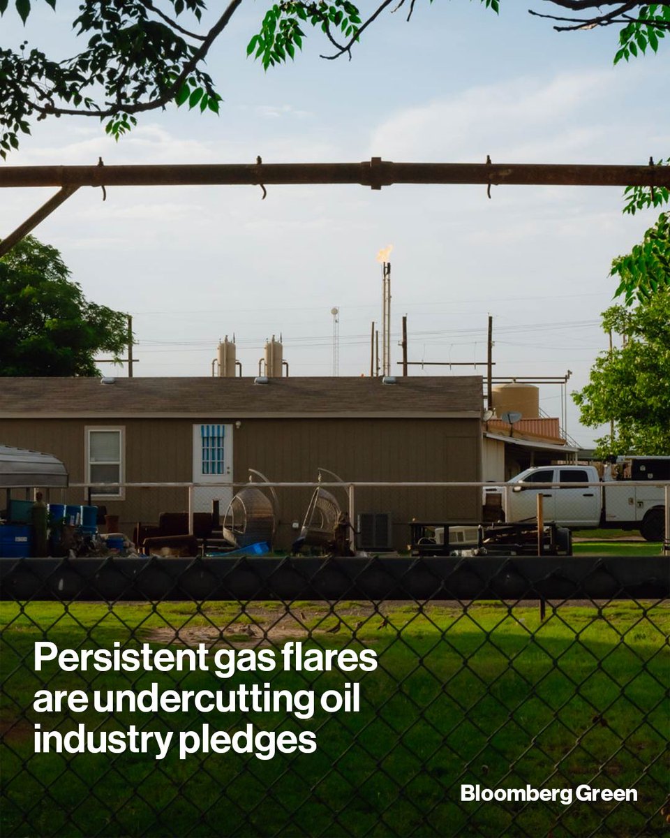 climate's tweet photo. The oil industry promised to slash one of its dirtiest practices — burning off excess gas. Satellite images show flares are still going strong worldwide. Read The Big Take: https://t.co/rjYVcUF7NU

📷️: Desiree Rios for Bloomberg https://t.co/BnmXJ1OWmk