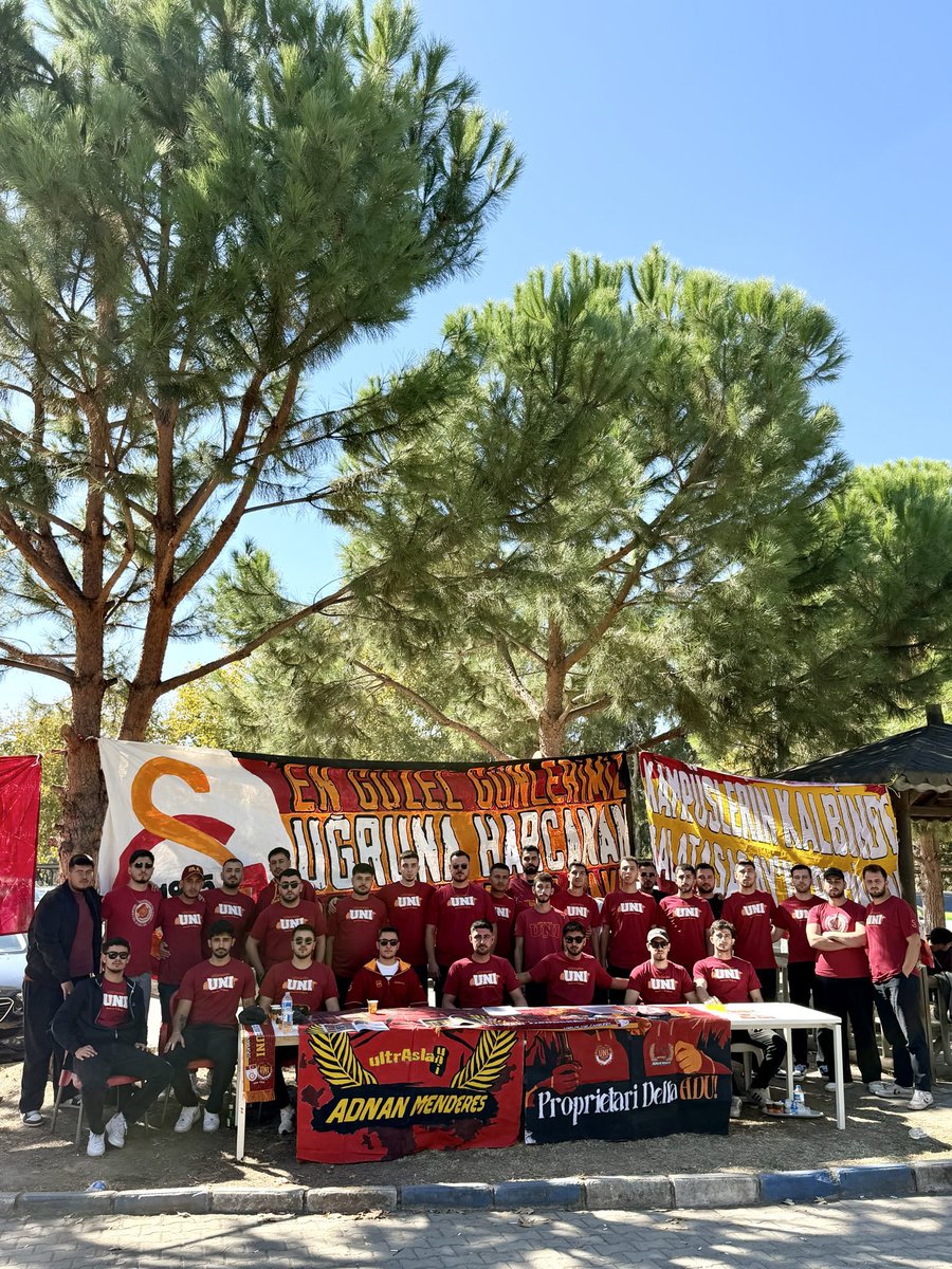 ultrAslanUNI's tweet photo. STANT GÜNLÜKLERİ | ultrAslan UNI'nin neferleri stant çalışmalarına tüm hızıyla devam ediyor! #ultrAslanUNI https://t.co/KlUIPZHZzA