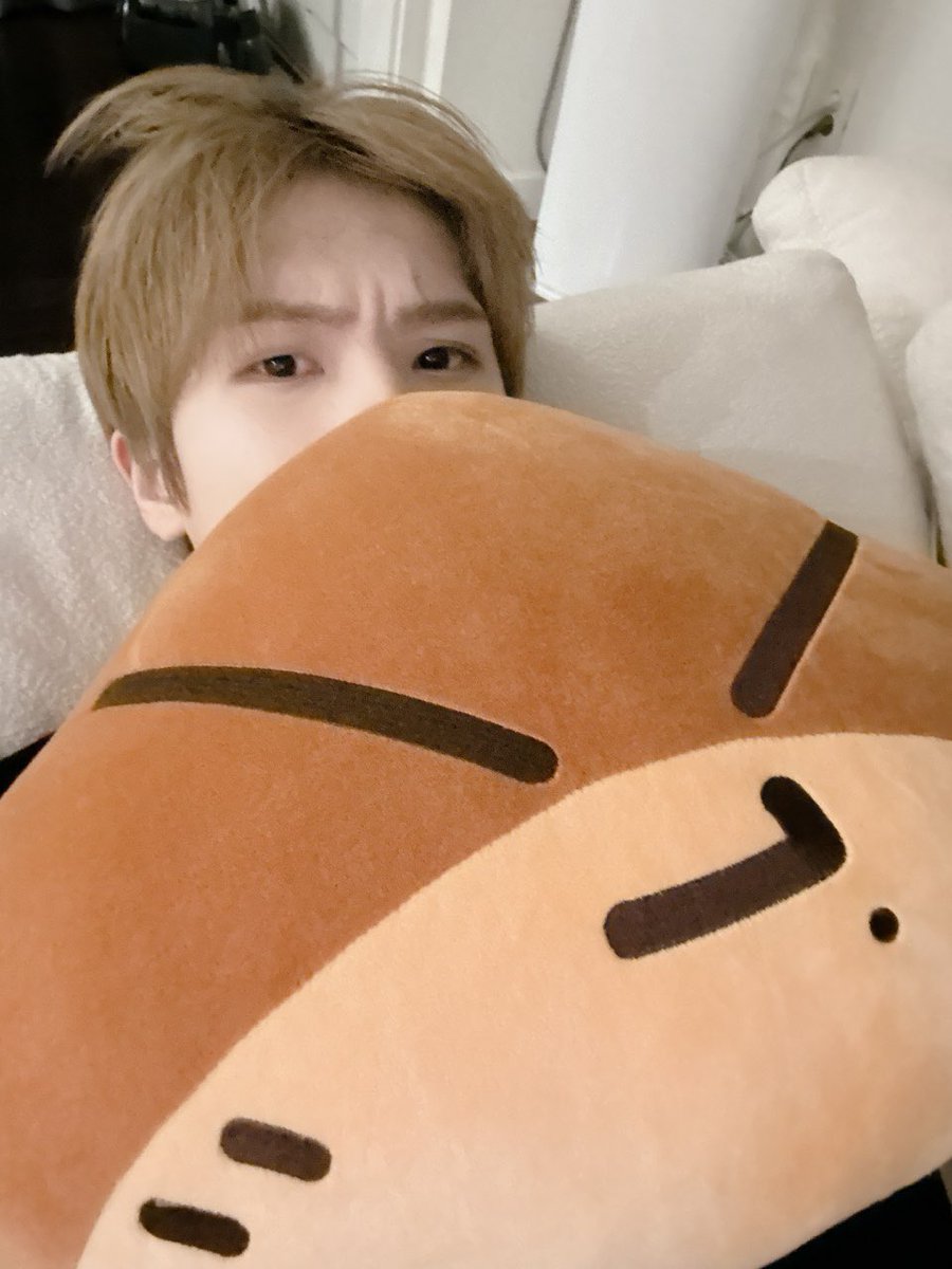 cococoxco's tweet photo. 조아하는 지성이 셀카 ･͛♡̷̷̷･͛ 🆙 https://t.co/46wc6oUzSX