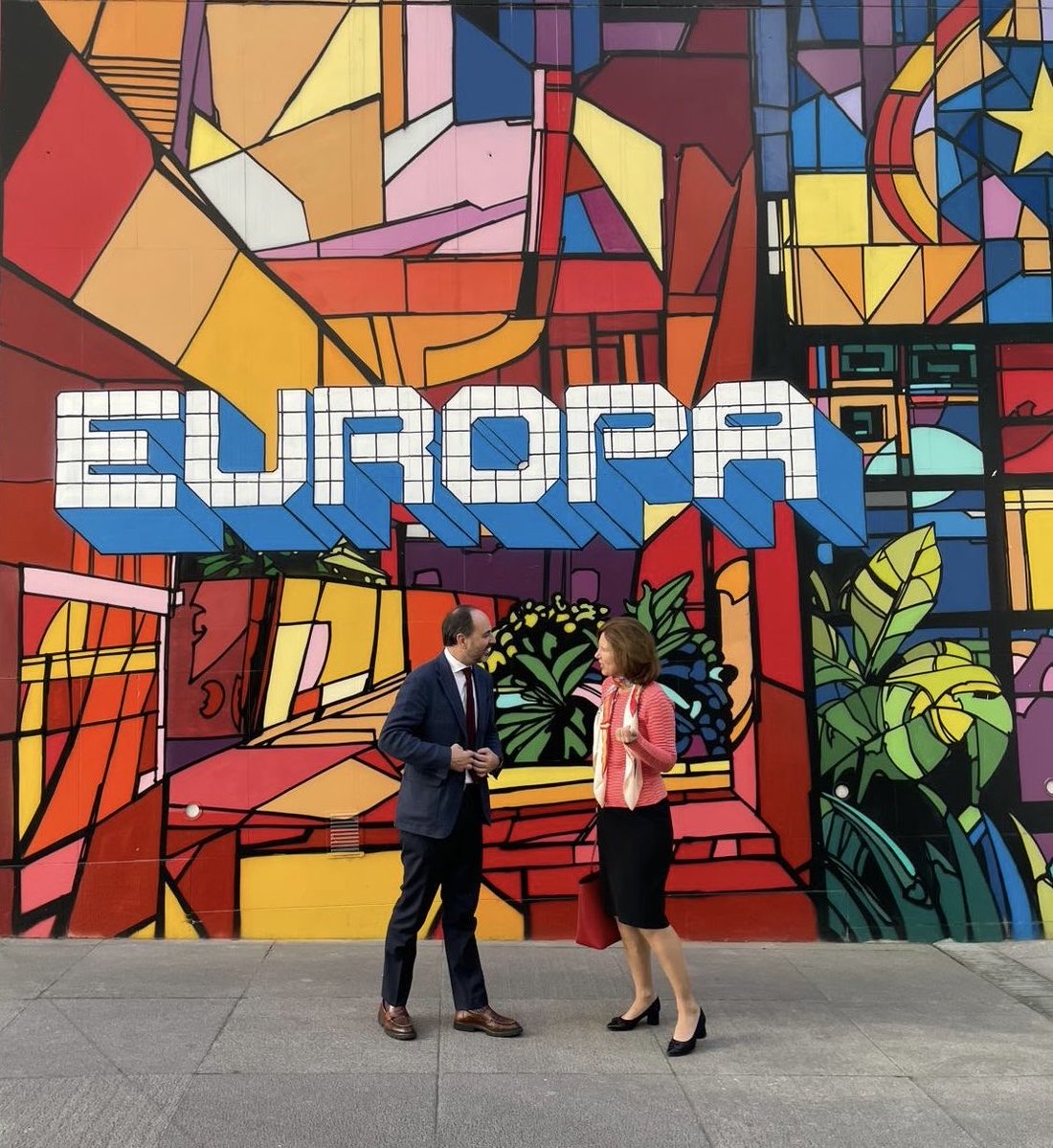 CWilson_FCDO's tweet photo. 🇬🇧🤝🇪🇸 Strong UK-Spain ties matter, from security to trade and growth. A pleasure to meet Spanish Ambassador to the EU, Marcos Alonso. Looking forward to working together on our shared priorities.

@EspanaenUE #BackInBrussels @ukinspain https://t.co/OSRiLVZ3jh