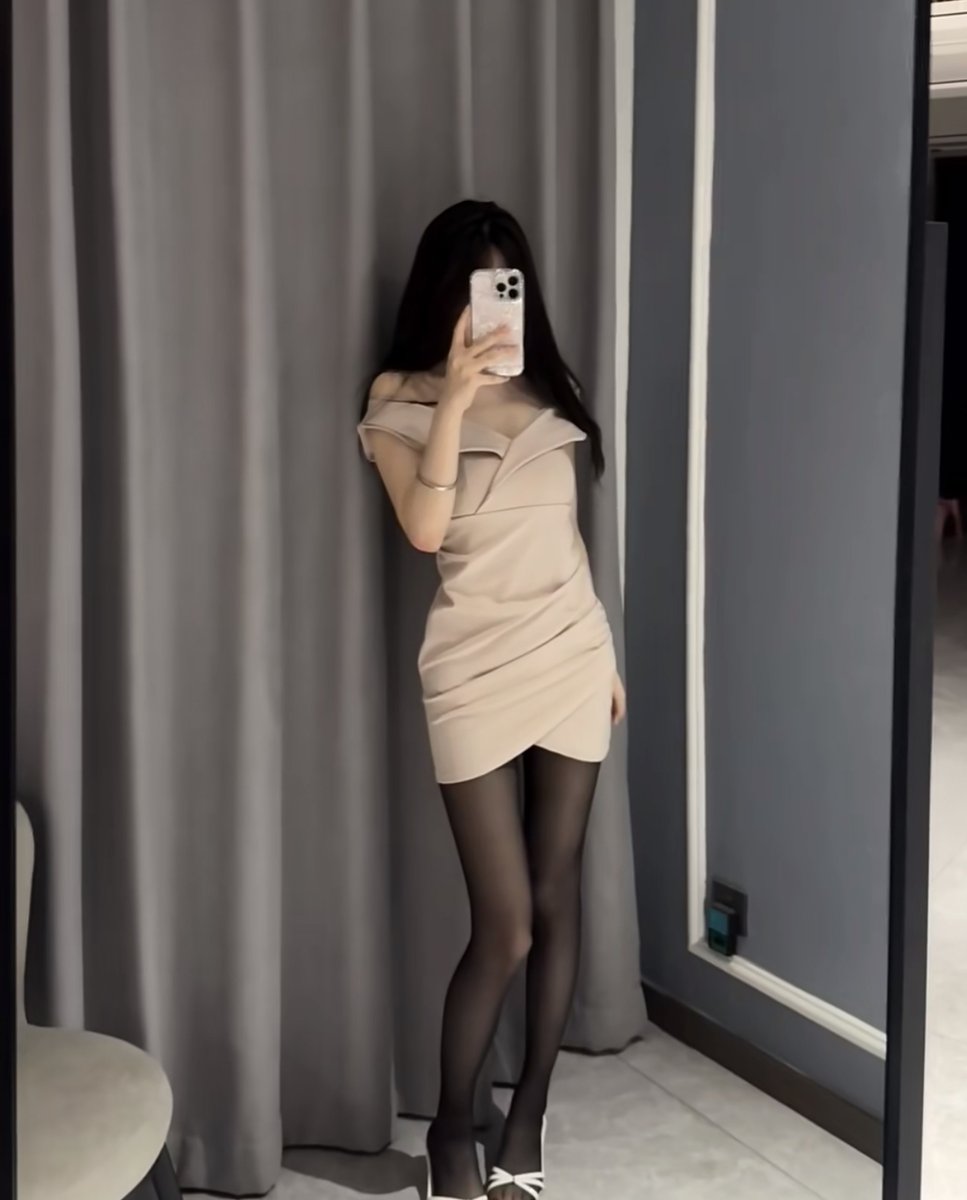 amirulhumam's tweet photo. 女生99年，在广东惠州平时比较宅一些，本人不丑身高168cm，体重56kg，附近有身高170左右的优质单男吗，必须能接受艾滋试纸检测的，不打扰生活的来  那种自以为是的口嗨男和聊骚的别私信我！#广东 #惠州 https://t.co/Ddx4fhxnoa