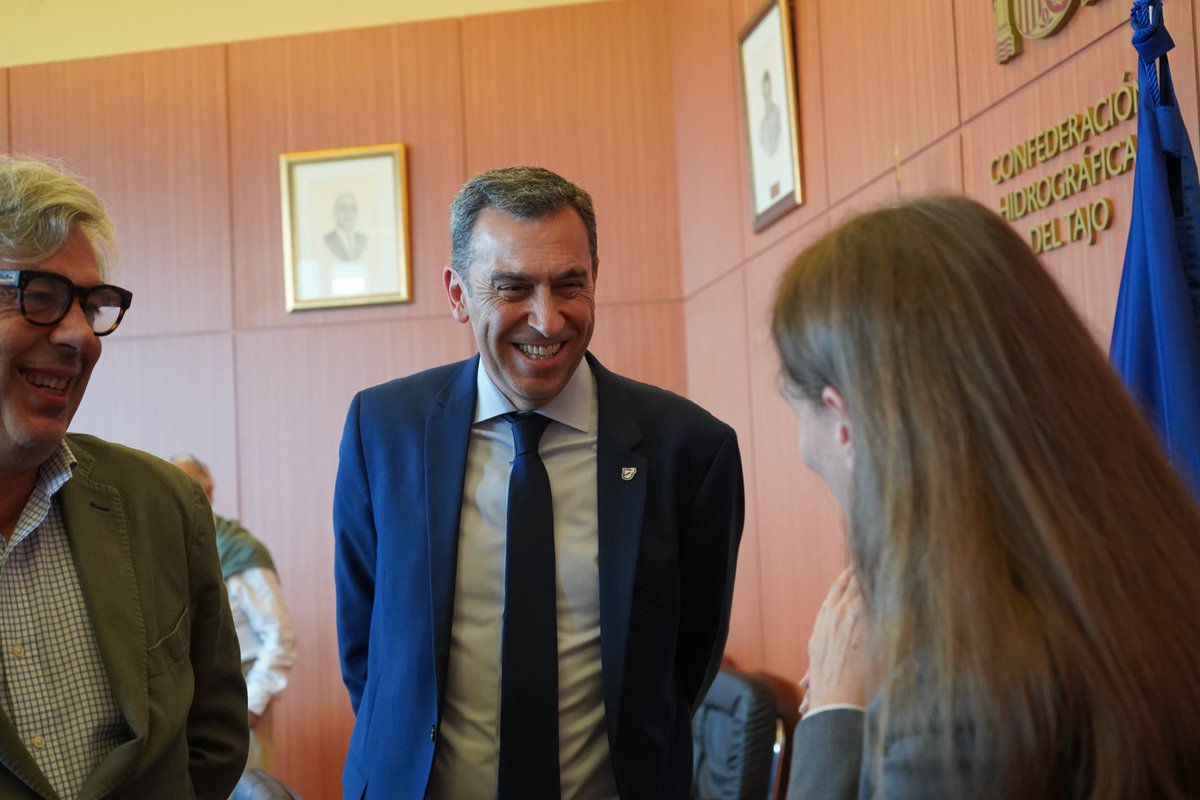 chtajo's tweet photo. 🔵 La Junta de Gobierno de la CHT se reúne para hacer balance de la situación y gestión del organismo.

➡️ Se ha presentado el Plan de Actuación del Organismo, que incluye 81 nuevas actuaciones y el grado de cumplimiento del plan anterior. https://t.co/3M6yQuagab