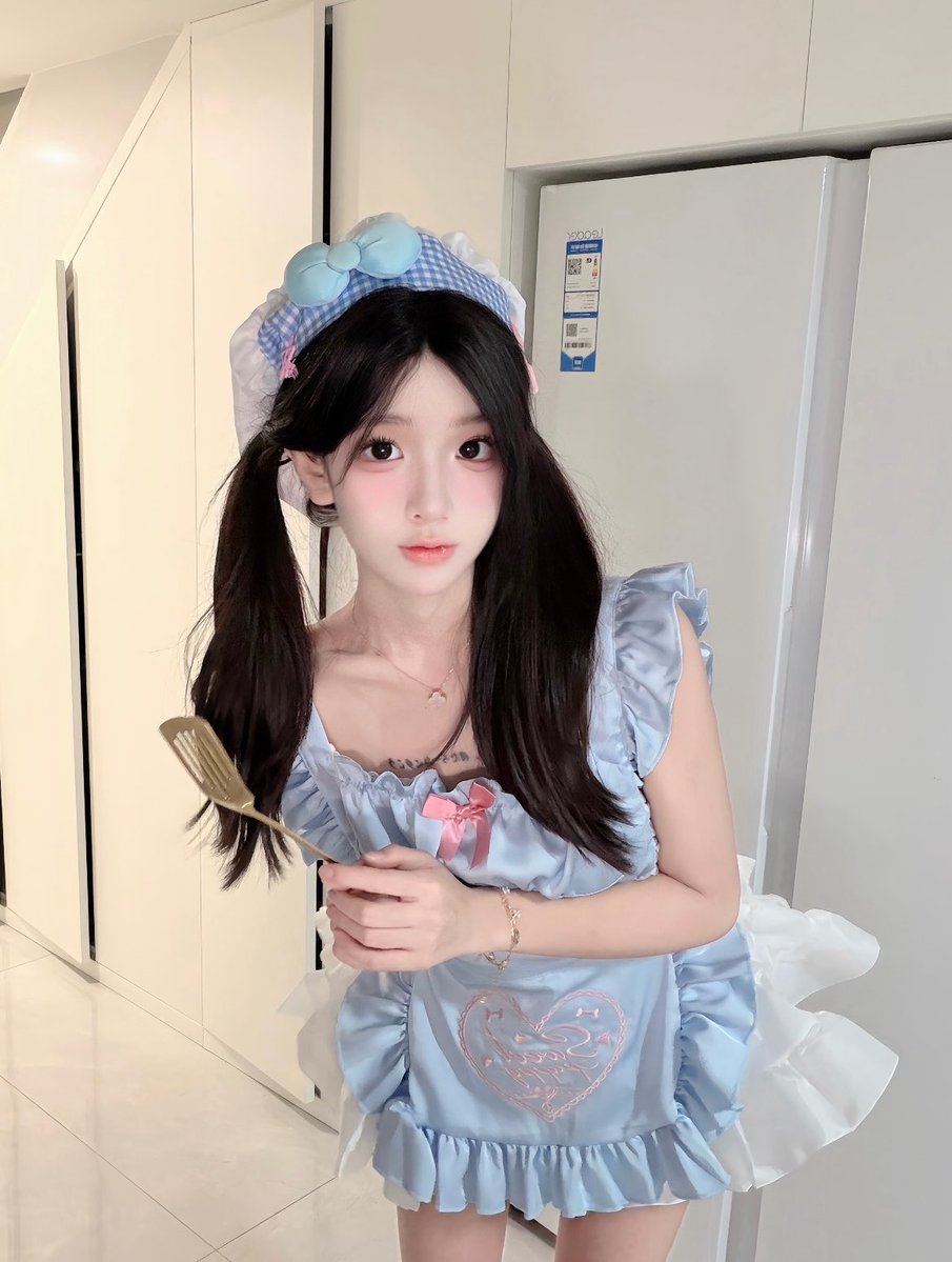 amanda82vb7's tweet photo. 为什么我免费的都没人看啊？  

我真的给b看 真的不要🚪 

现在来一个正常男生 我想发照片📷直接发 https://t.co/EiAhPrD9dI