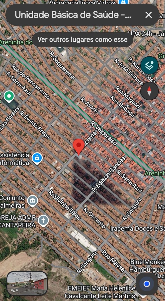 opepe_moreno's tweet photo. Oxi, Flavio Bolsonaro nem ganhou ainda e já tem um B-2 Spirit sobrevoando Fortaleza? 

Isso é um print do Maps em modo satélite nessa localidade proxima a uma UBS. https://t.co/G16fugq6SP