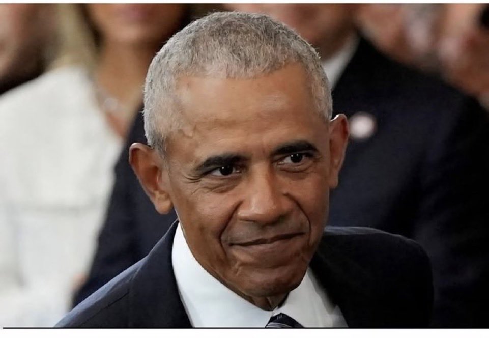 Windoctorrx's tweet photo. We didn't have any Muslims in America until this piece of shit anti-American stained The White House https://t.co/6IFqnfmdtk