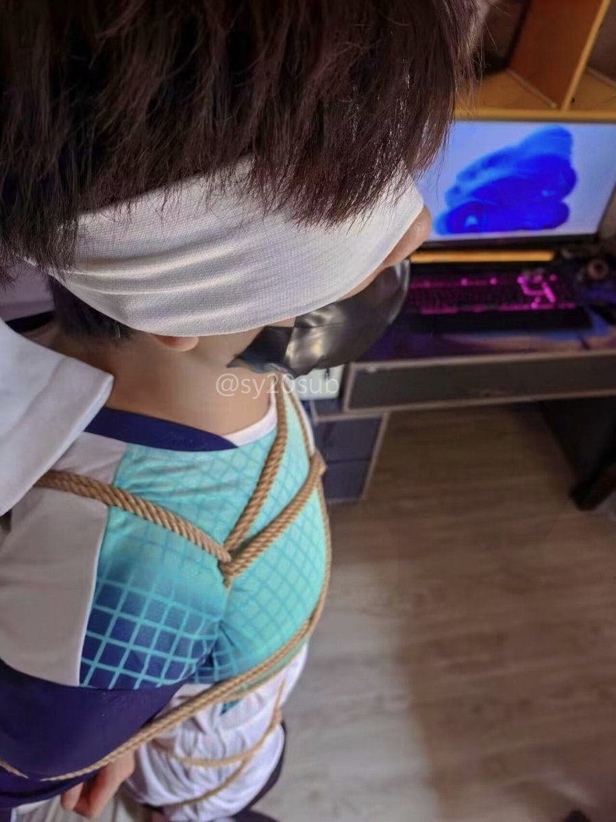 sy20sub's tweet photo. 明天就要回学校了
有我这样的对象你几点回家😶 https://t.co/diSJZhjTym