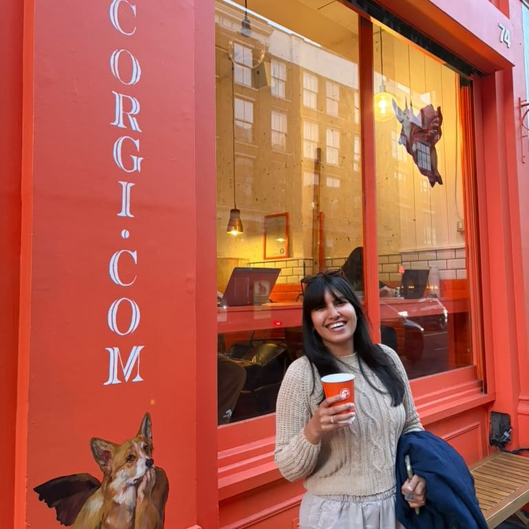 Srish1108's tweet photo. looking for AI pilled folks in London 👀

founders, operators, people shipping agents at 2am, people with a half-built idea they won't shut up about

hosting a morning meetup tue 13th at @corgicafeco shoreditch. come pitch, chat, or just meet your people

rsvp 👇 https://t.co/h8OYlHr3qa