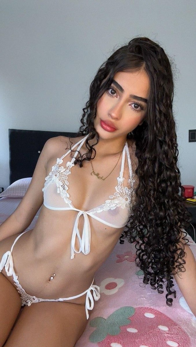 sleepurpetite's tweet photo. wataa come see what i'm on rn 🥺 https://t.co/CmGMAKqgQO
