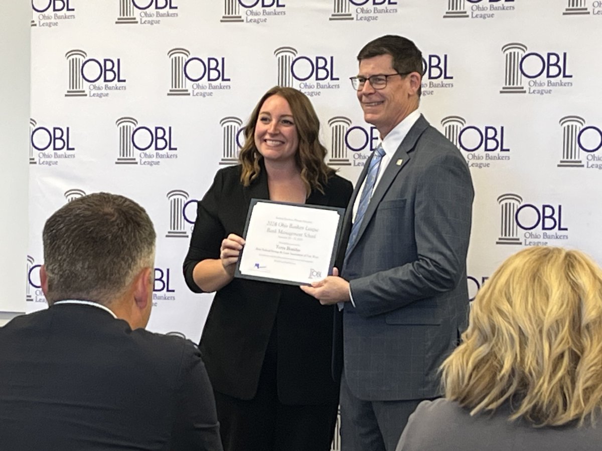 FirstFedVW's tweet photo. “Thankful to the #OBL for offering such a great program and thankful to #firstfederalofvanwert for believing in me and challenging me to continue growing! ”
– Terra Bonifas, Chief Administrative Officer

#ohiobankersleague #managementschool #congratulations https://t.co/m3udrprGdm